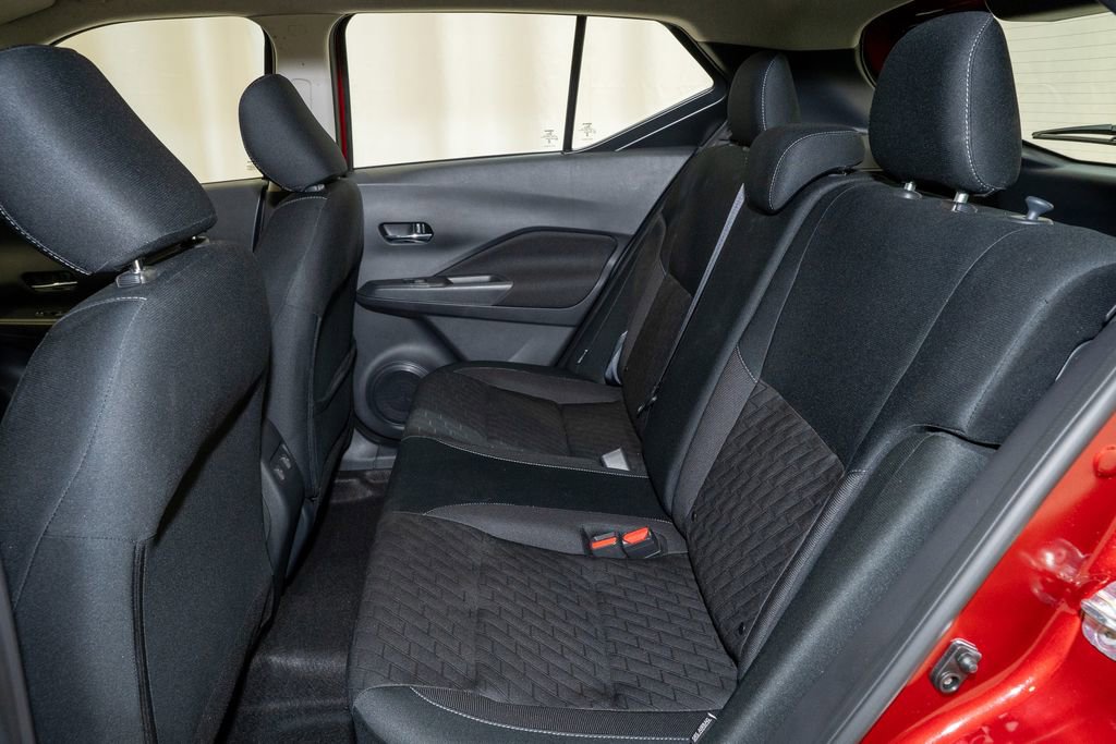 Certified 2024 Nissan Kicks SV image 8