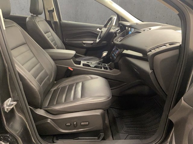 Used 2018 Ford Escape Titanium w/ Ford Safe & Smart Package AWD/4WD image 21