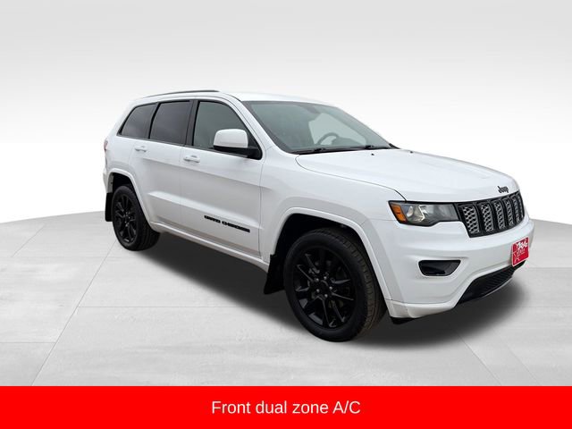Used 2018 Jeep Grand Cherokee Altitude image 9