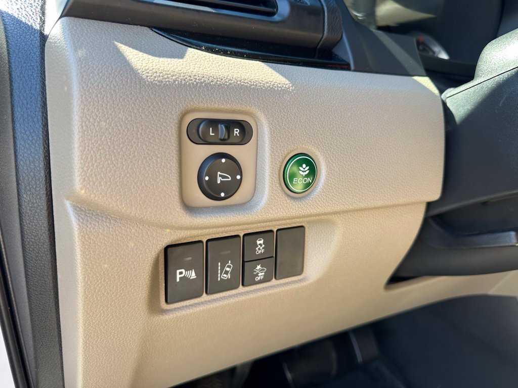 Used 2018 Honda Pilot Touring image 20