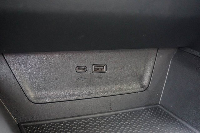 Used 2025 Chevrolet Equinox LT image 27