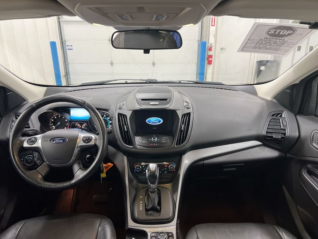 Used 2016 Ford Escape SE w/ SE Leather Comfort Package AWD/4WD image 10