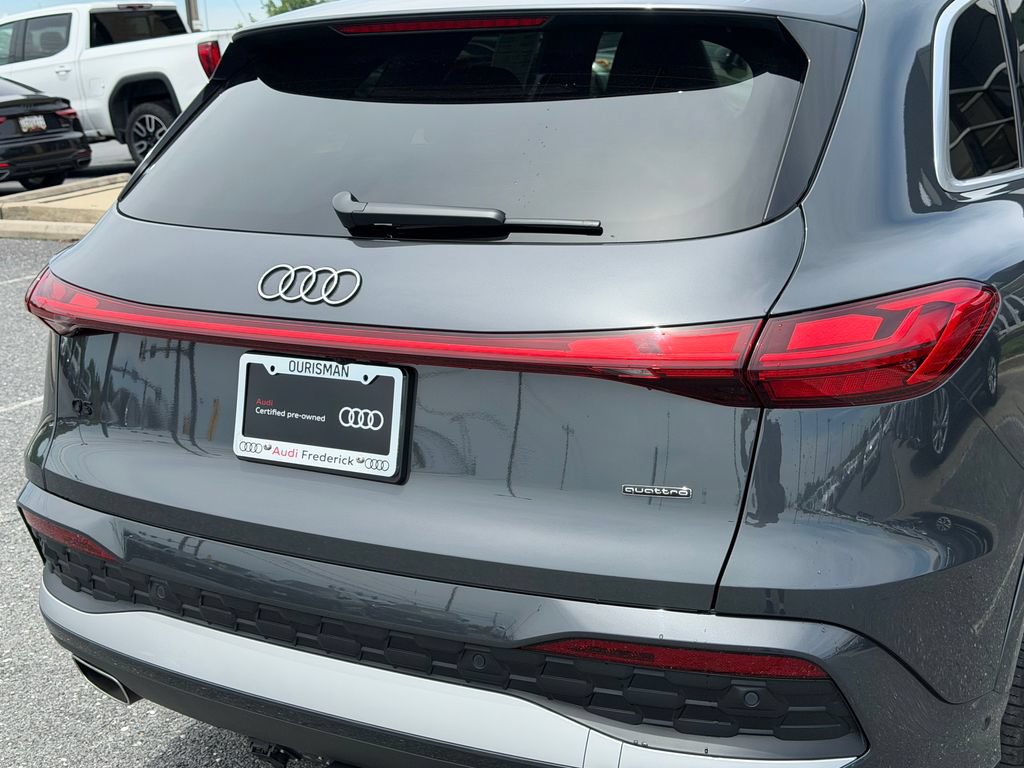 Certified 2025 Audi Q5 Prestige AWD/4WD image 11