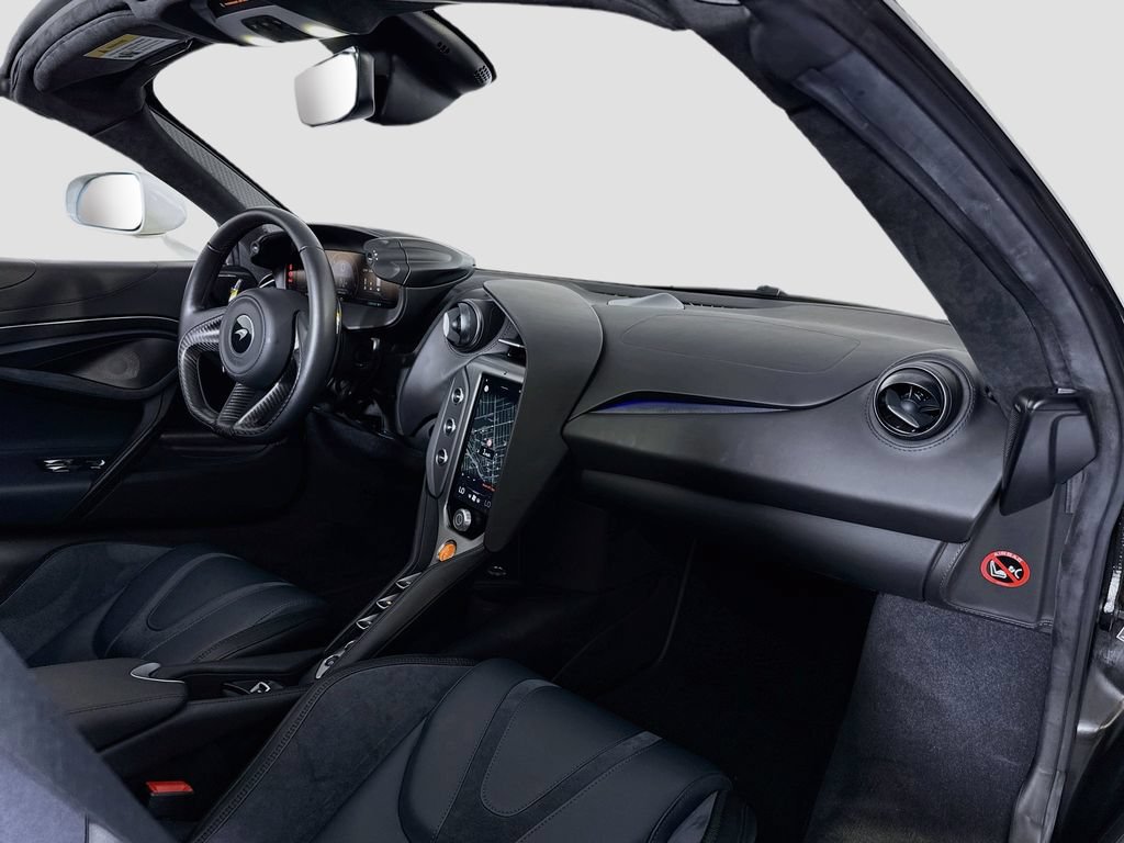 Used 2025 McLaren 750S Spider RWD image 15