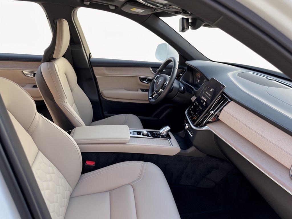 Certified 2026 Volvo XC90 B6 Plus w/ Protection Package Premier AWD/4WD image 30