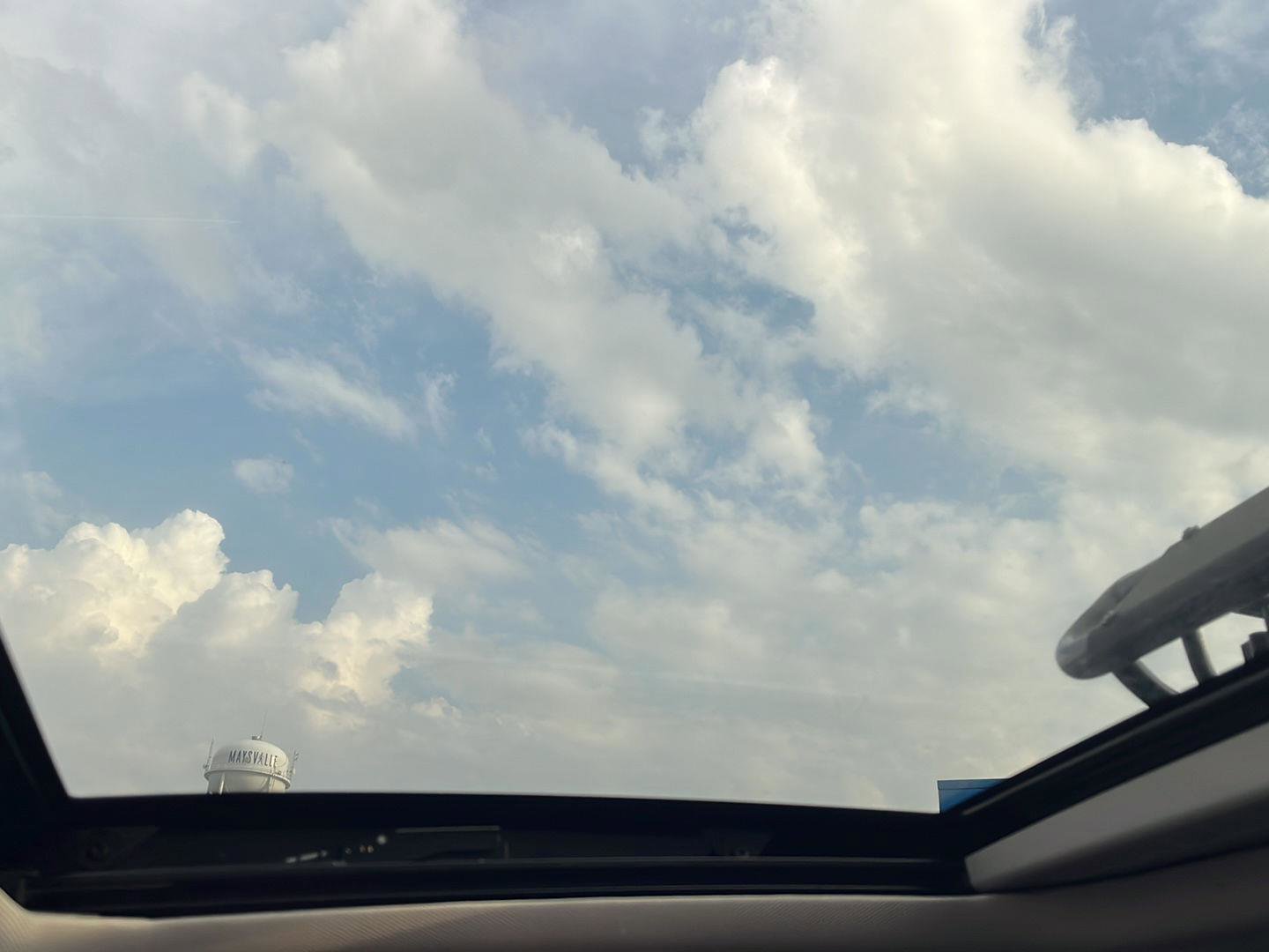 Used 2020 Buick Enclave Essence w/ Sport Touring Edition FWD image 16