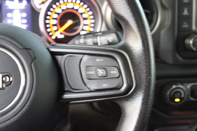 Used 2018 Jeep Wrangler Unlimited Sport AWD/4WD image 15