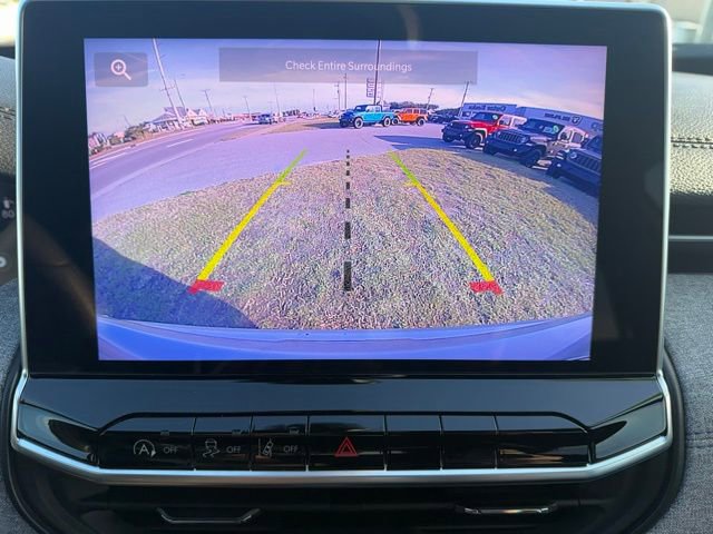 Used 2024 Jeep Compass Sport image 24