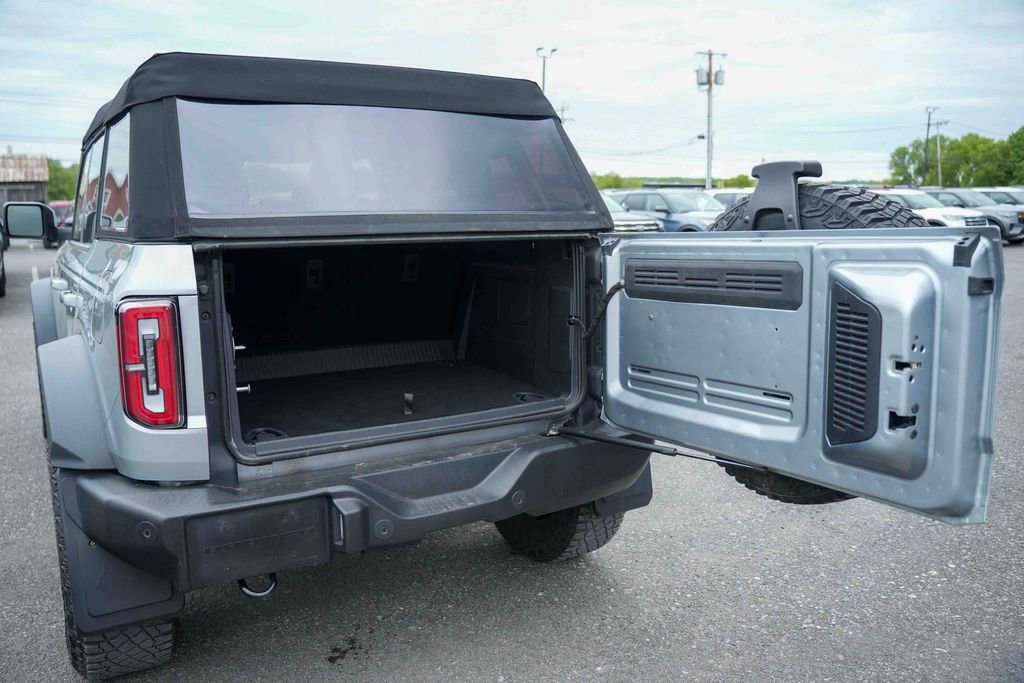 Certified 2024 Ford Bronco Outer Banks w/ Sasquatch Package AWD/4WD image 12