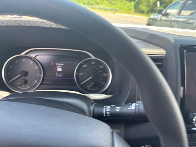 Used 2022 Nissan Frontier S w/ Technology Package AWD/4WD image 11