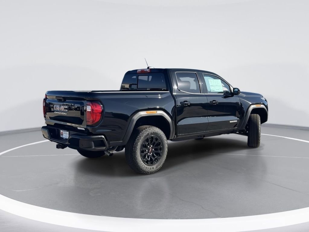 New 2026 GMC Canyon Elevation image 3
