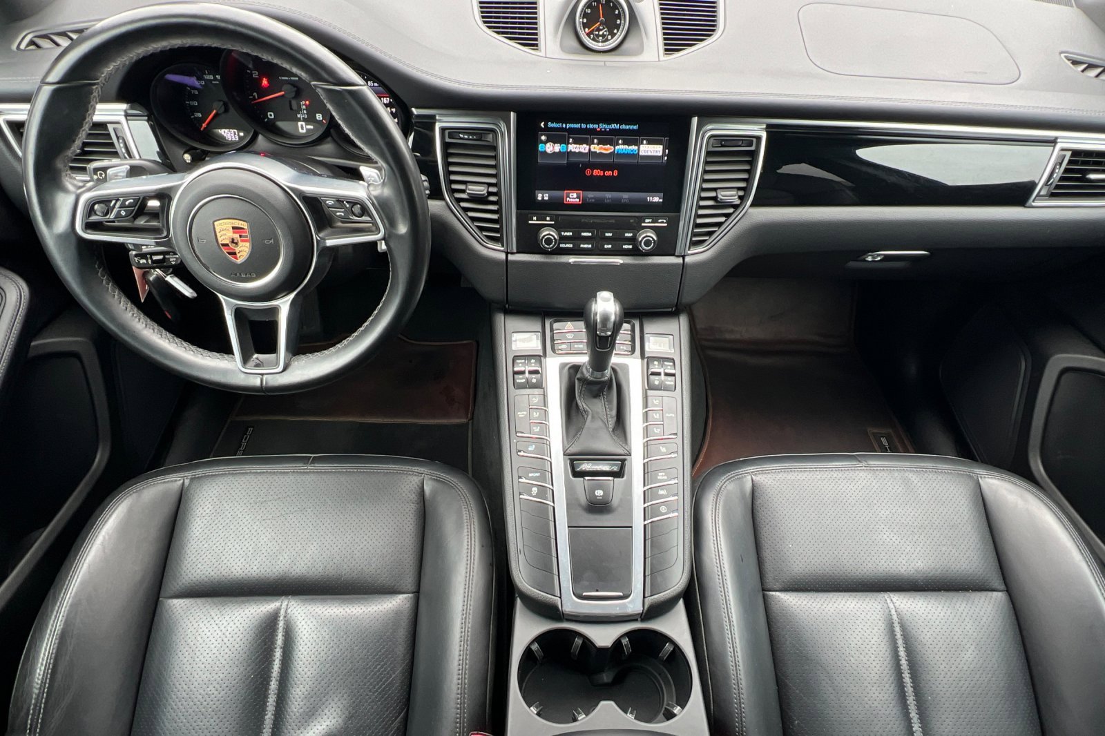 Used 2018 Porsche Macan image 18