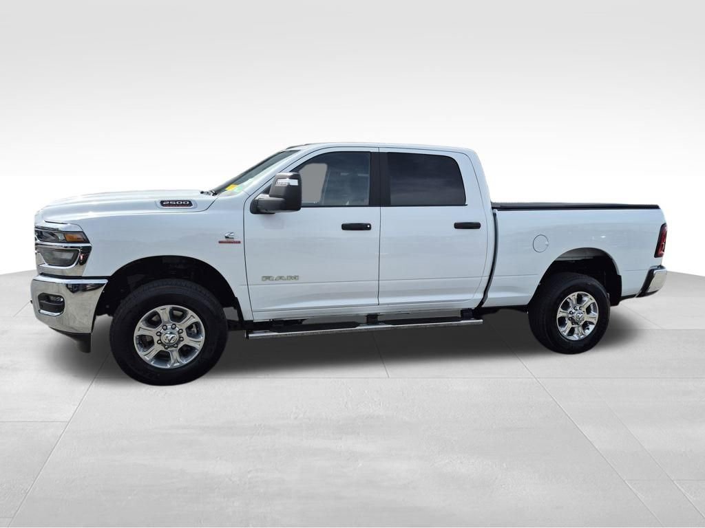 Used 2025 RAM 2500 Big Horn AWD/4WD image 3