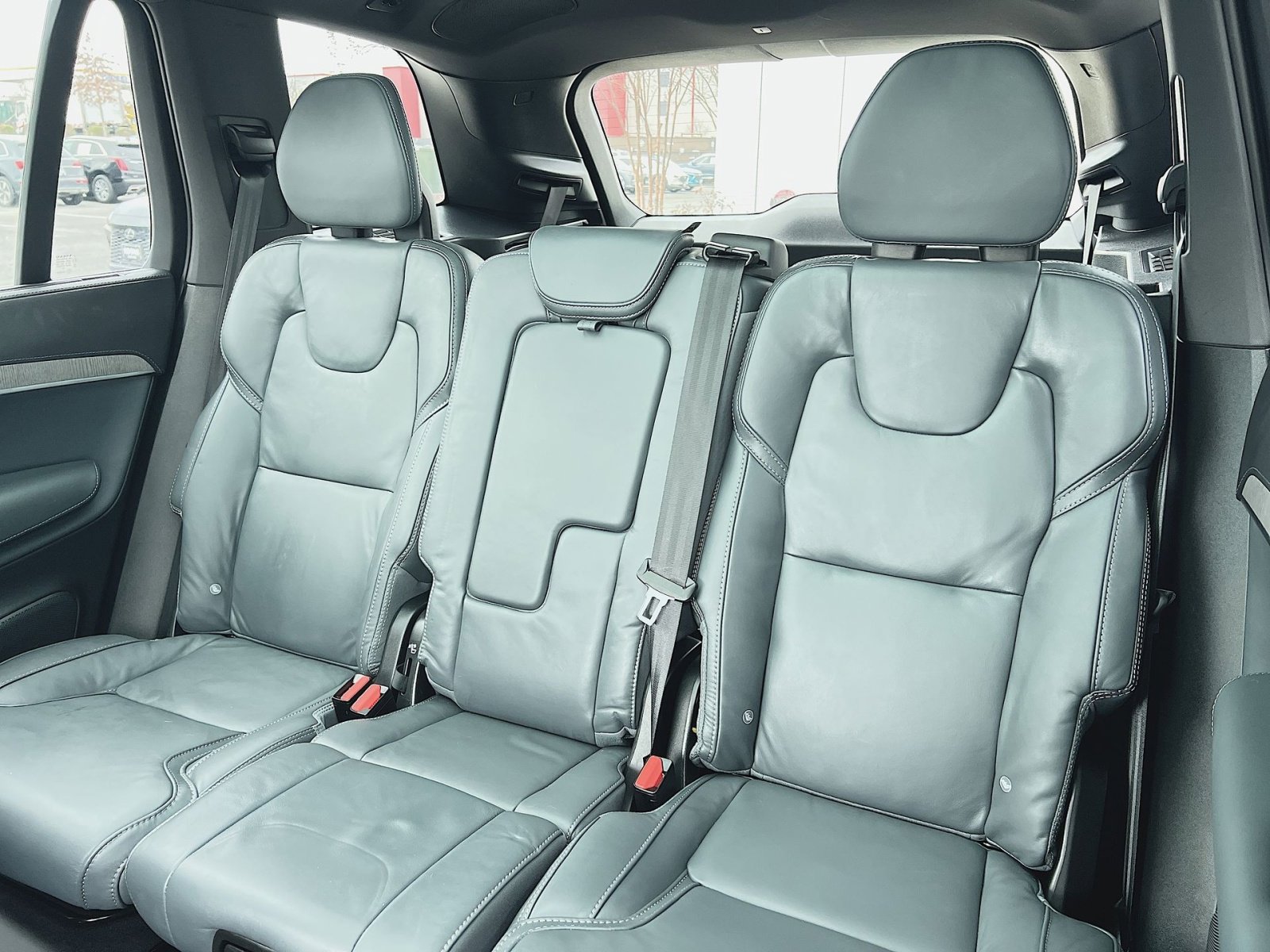 Used 2023 Volvo XC90 B6 Ultimate w/ Protection Package image 25