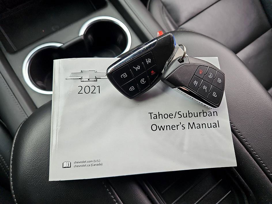 Used 2021 Chevrolet Suburban Z71 image 31
