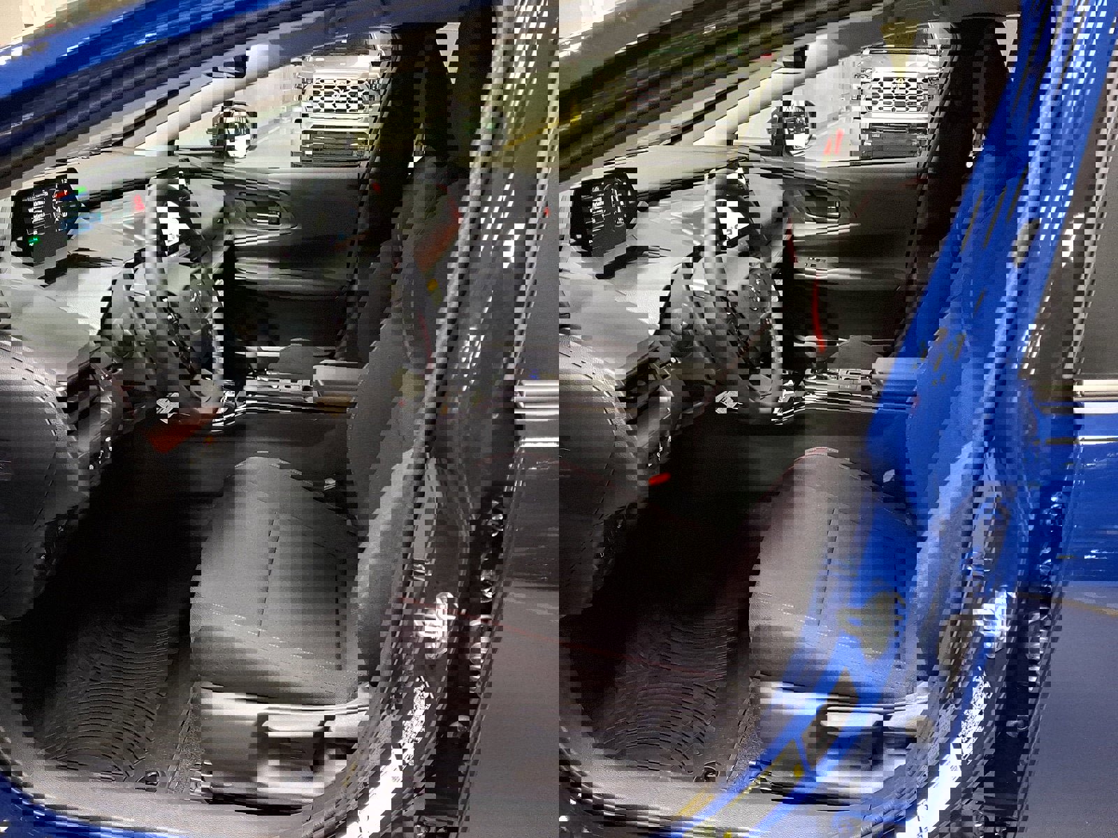 New 2026 Toyota Prius Plug-In Hybrid image 9