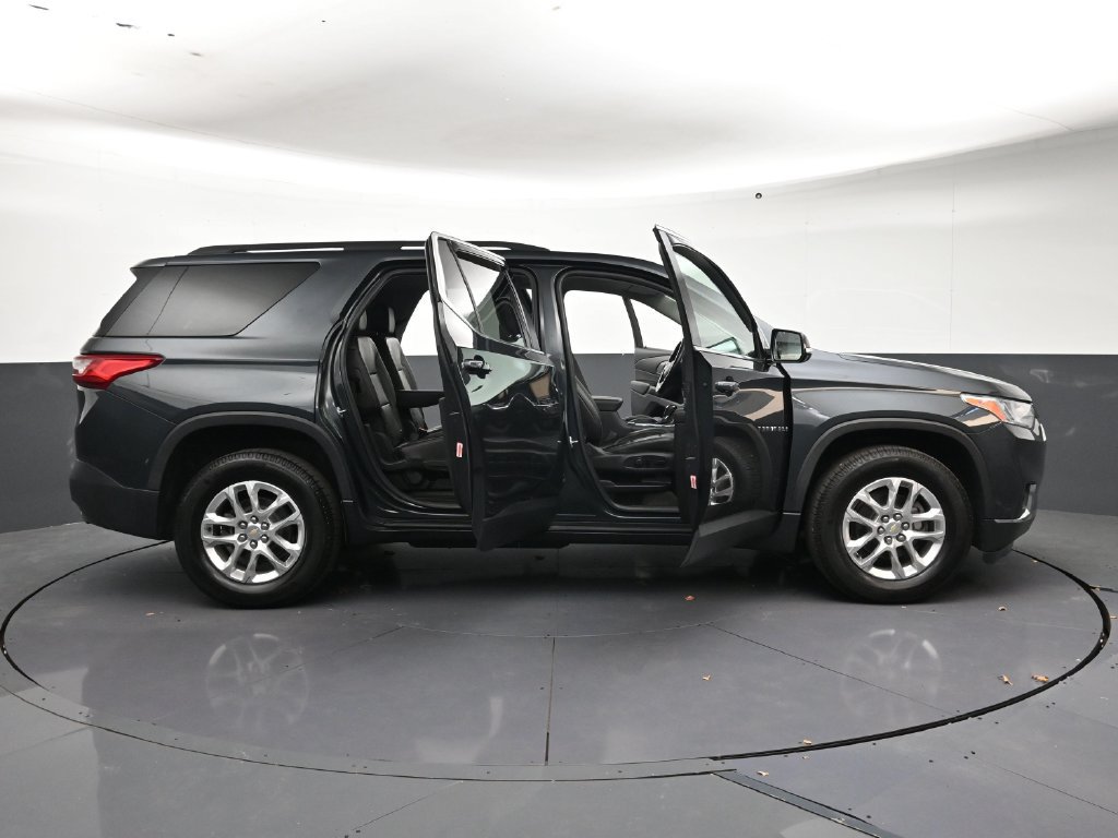 Used 2020 Chevrolet Traverse LT AWD/4WD image 33