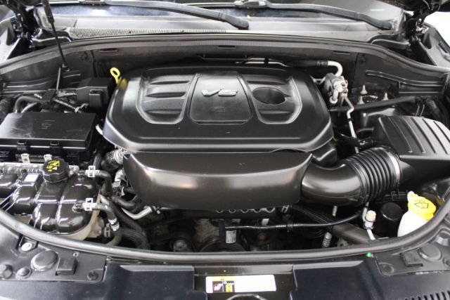 Used 2016 Dodge Durango SXT w/ Blacktop Package AWD/4WD image 29