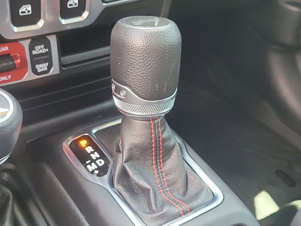 Used 2022 Jeep Wrangler Rubicon AWD/4WD image 21