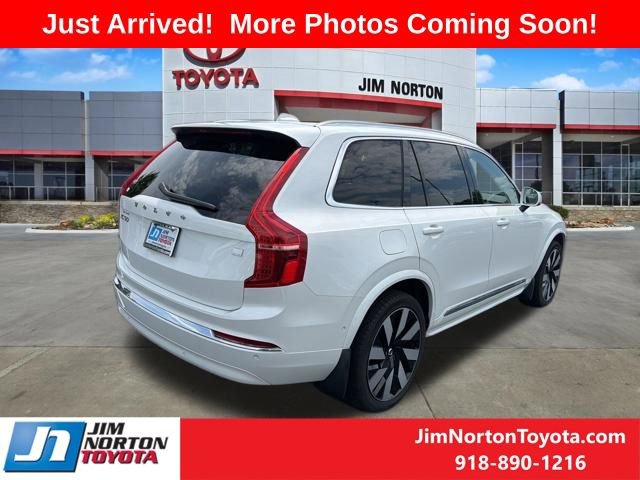 Used 2023 Volvo XC90 T8 Ultimate w/ Lounge Package AWD/4WD image 5