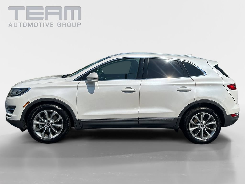 Used 2017 Lincoln MKC Select FWD image 4