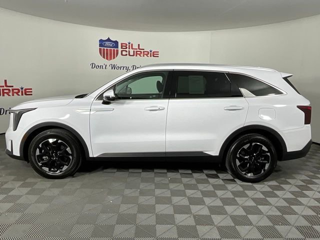 Used 2025 Kia Sorento S w/ Panoramic Sunroof Package image 6