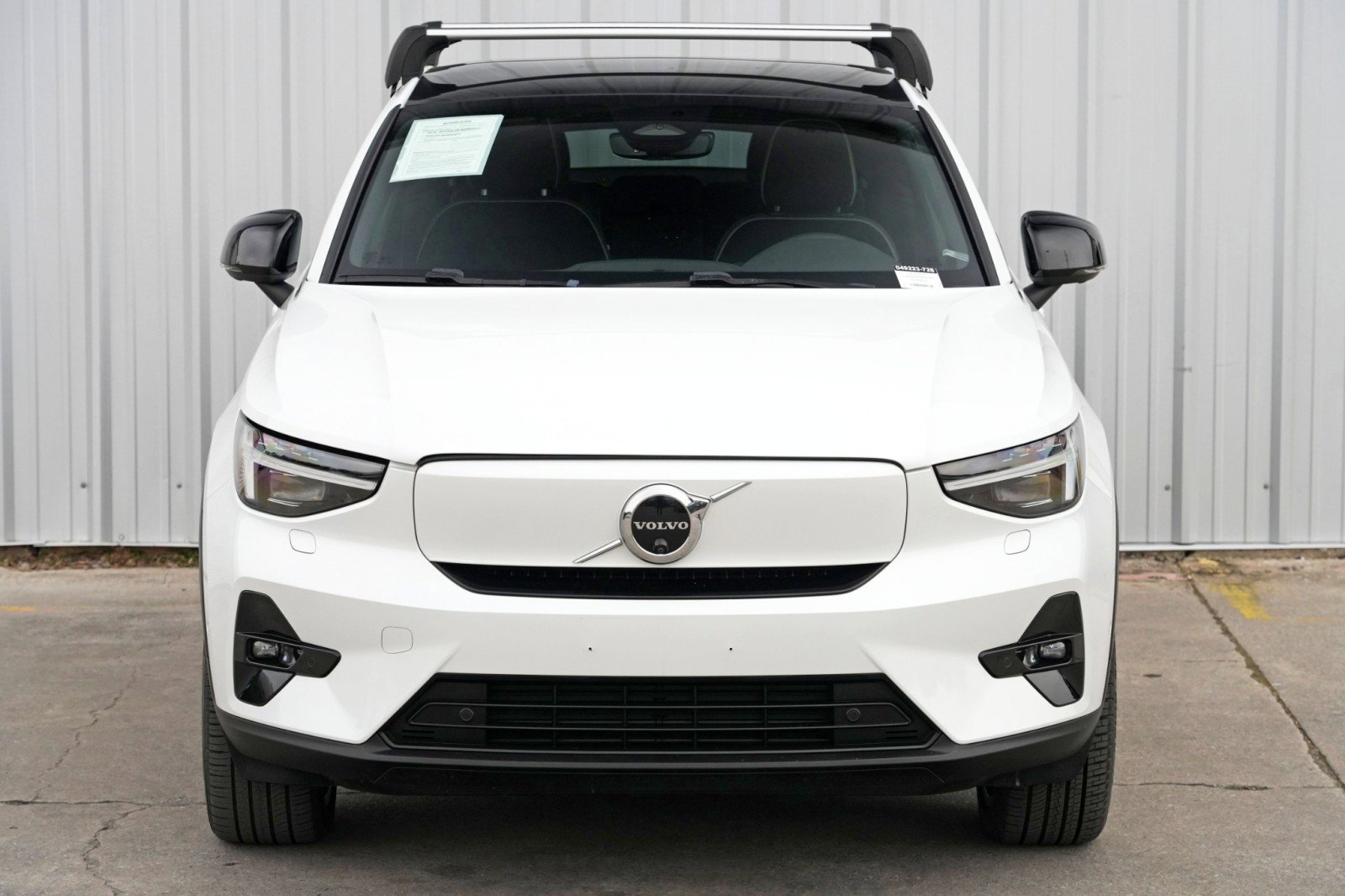 Used 2023 Volvo C40 P8 Recharge Ultimate w/ Protection Package Premier image 44