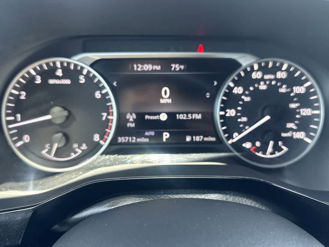 Used 2025 Nissan Pathfinder Rock Creek AWD/4WD image 15