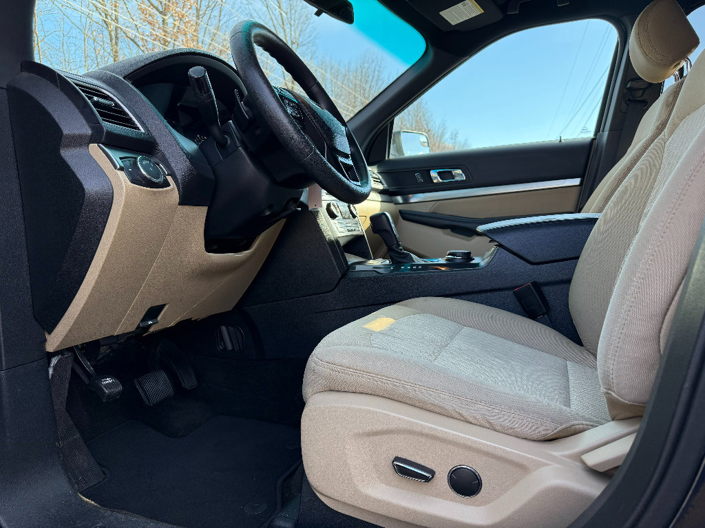 Used 2016 Ford Explorer 4WD image 18