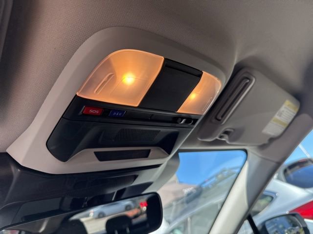 Used 2024 Subaru Crosstrek 2.0i Premium image 10