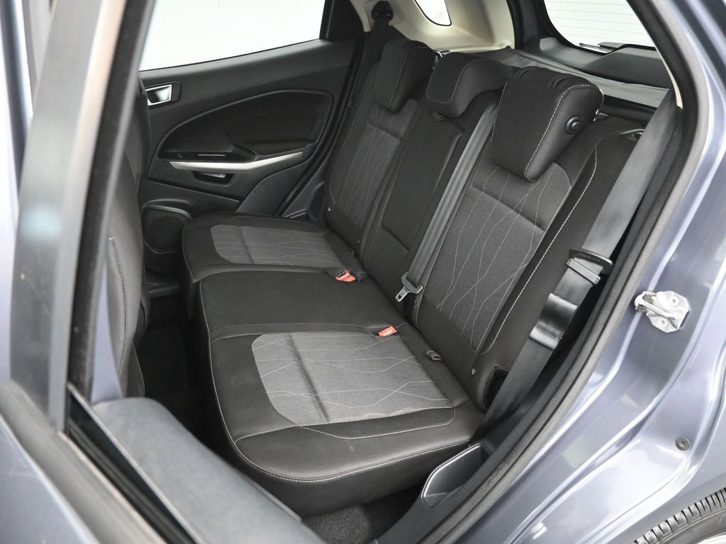 Certified 2018 Ford EcoSport SE image 13