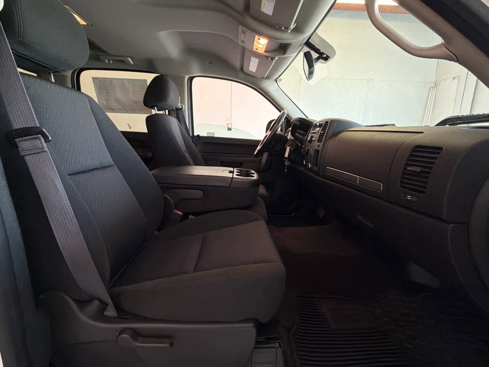 Used 2013 Chevrolet Silverado 2500 LT w/ Interior Plus Package AWD/4WD image 24
