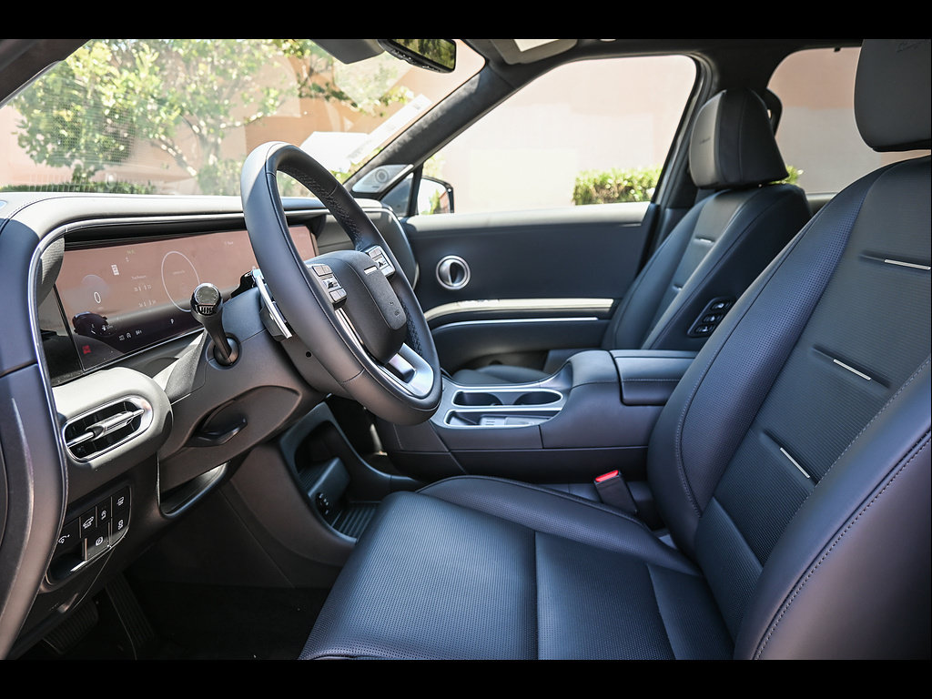 New 2026 Hyundai Palisade Calligraphy AWD/4WD image 16