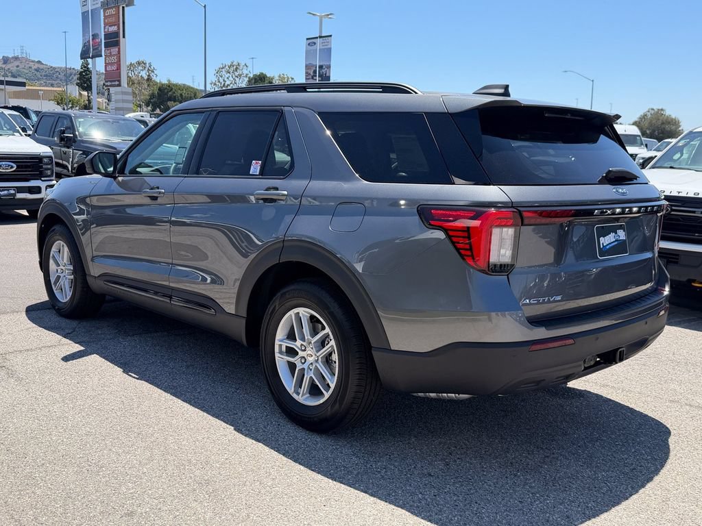 New 2026 Ford Explorer Active RWD image 4