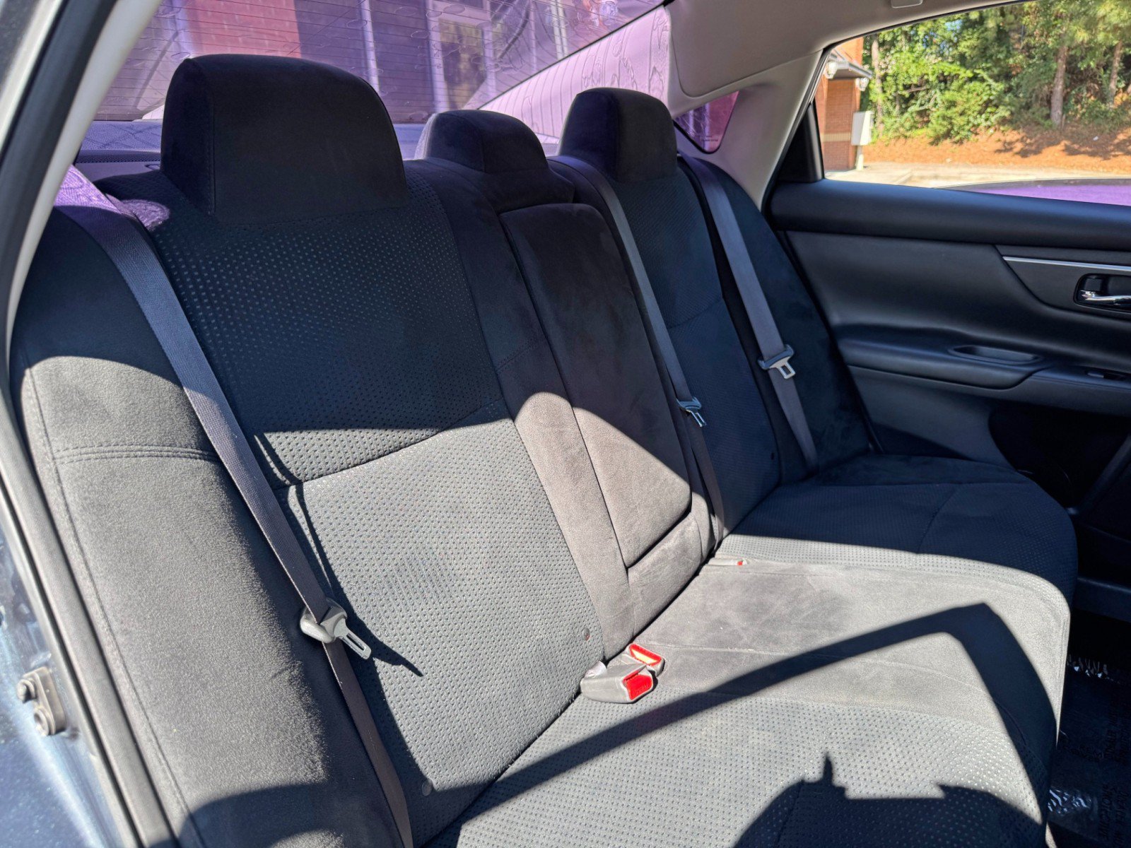 Used 2015 Nissan Altima 2.5 SV w/ Convenience Package FWD image 35