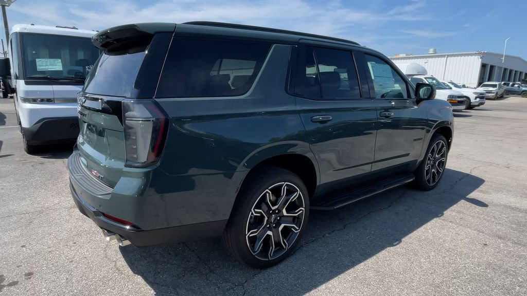 New 2026 Chevrolet Tahoe RST w/ RST Capability Package AWD/4WD image 2
