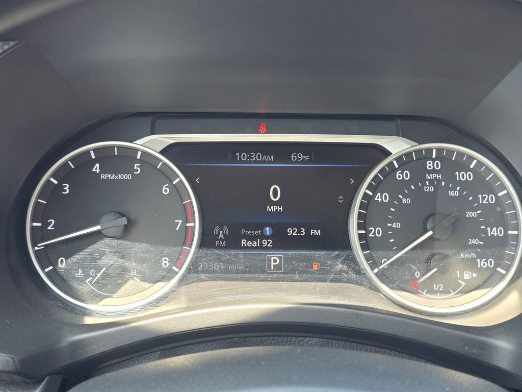 Used 2025 Nissan Sentra SV FWD image 36