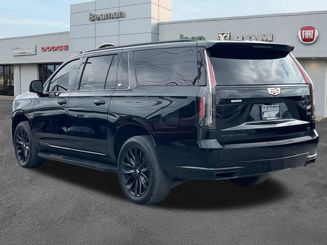 Used 2024 Cadillac Escalade ESV Premium Luxury AWD/4WD image 5