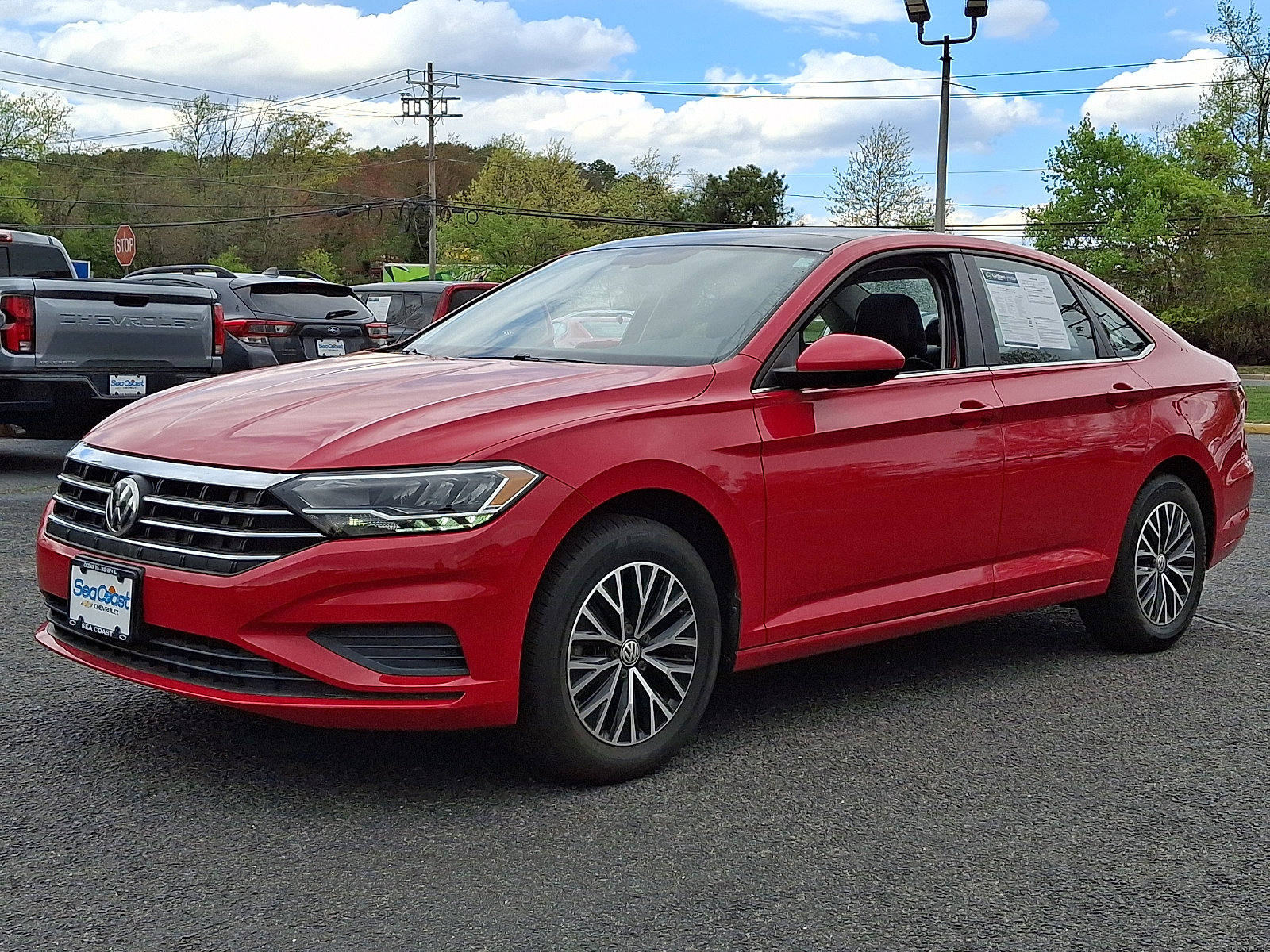 Used 2020 Volkswagen Jetta SE w/ SE Cold Weather Package image 3
