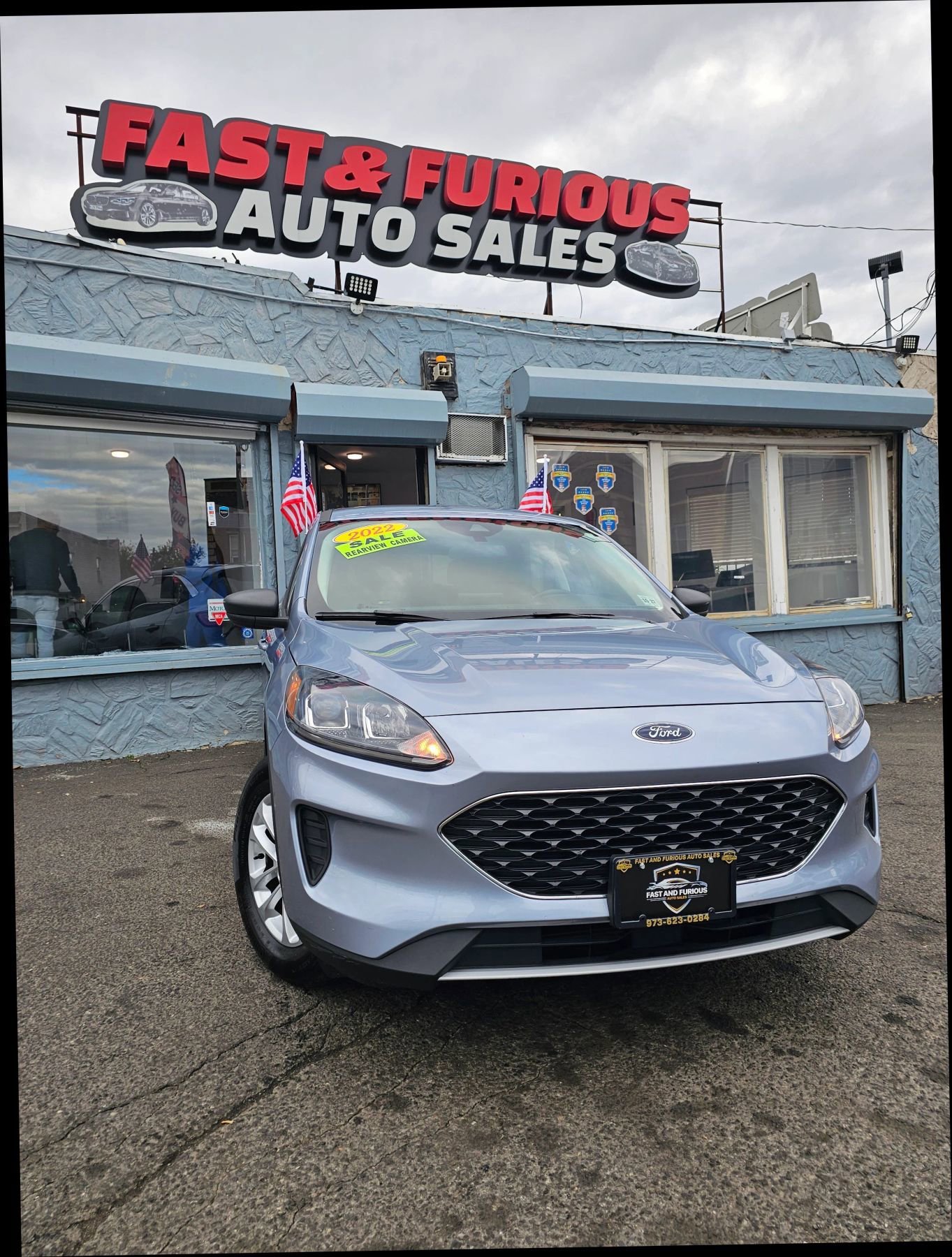 Used 2022 Ford Escape SE w/ Cold Weather Package image 5