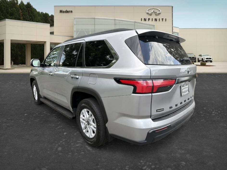 Used 2025 Toyota Sequoia SR5 AWD/4WD image 6