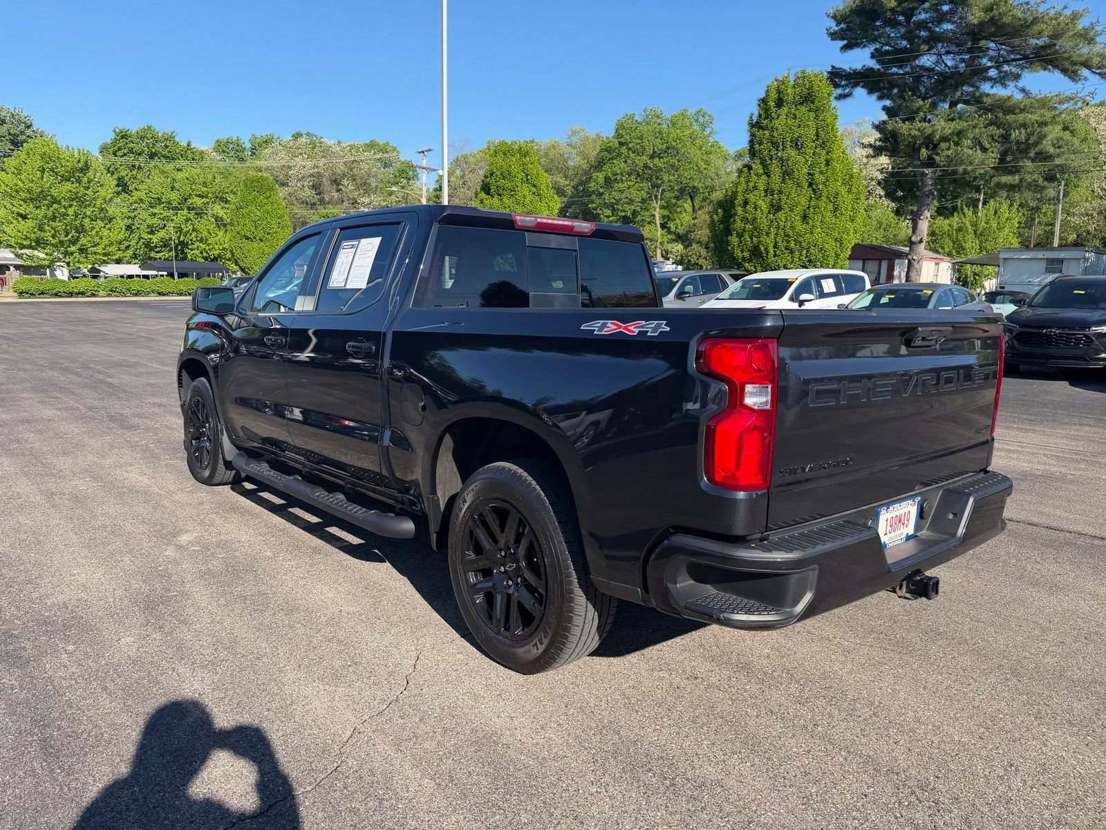 Used 2023 Chevrolet Silverado 1500 RST w/ Convenience Package II AWD/4WD image 3