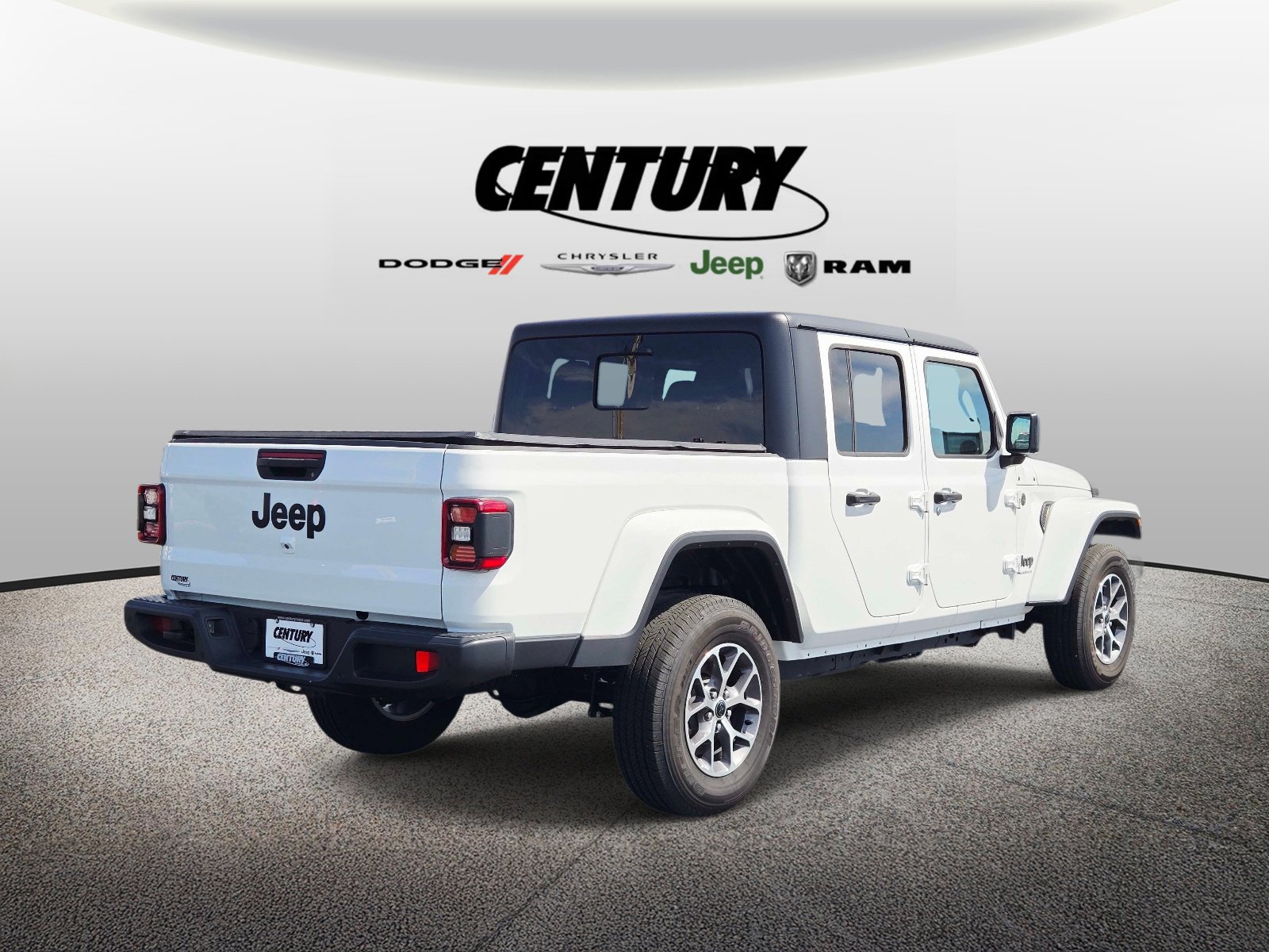 Used 2024 Jeep Gladiator Sport image 4