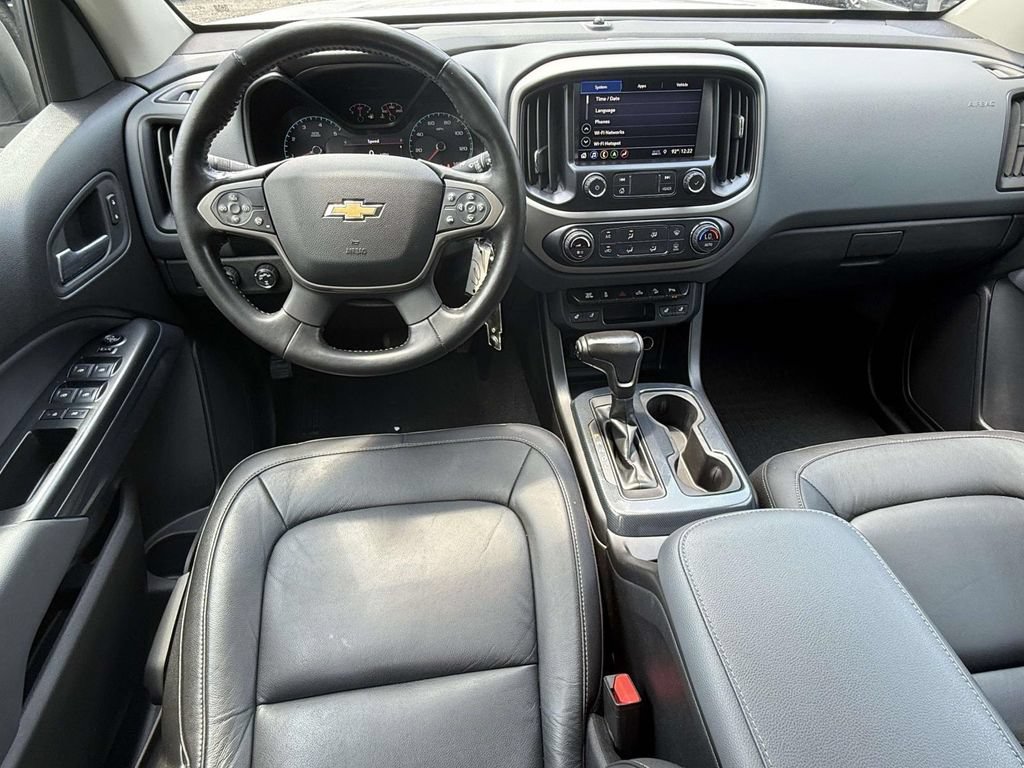Used 2019 Chevrolet Colorado Z71 AWD/4WD image 14