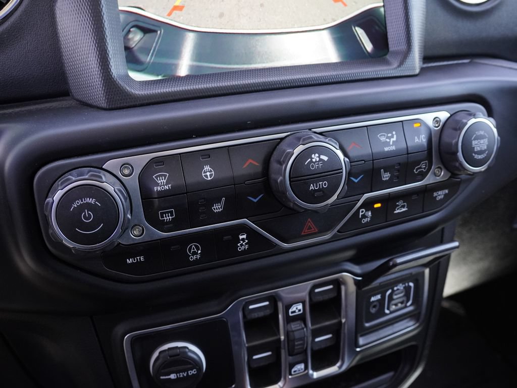 Certified 2023 Jeep Gladiator Overland AWD/4WD image 17