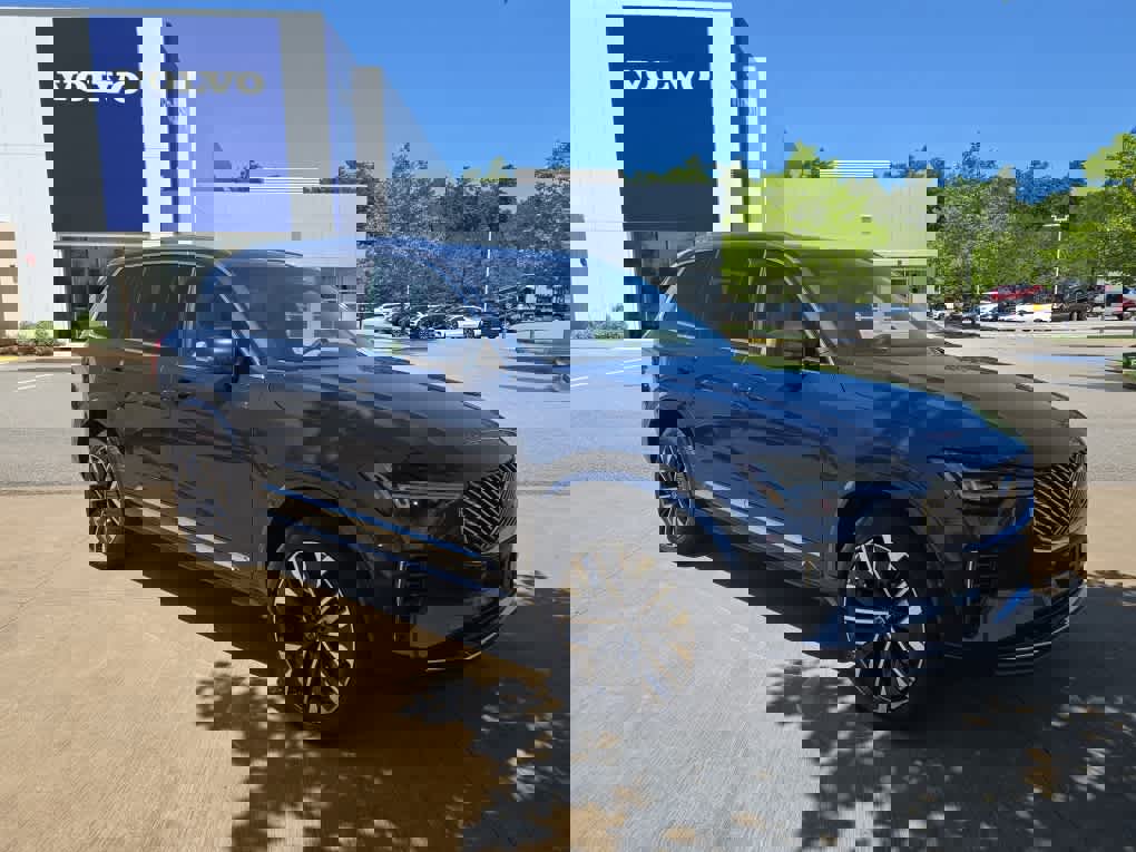 New 2026 Volvo XC90 B6 Plus w/ Protection Package Premier image 2