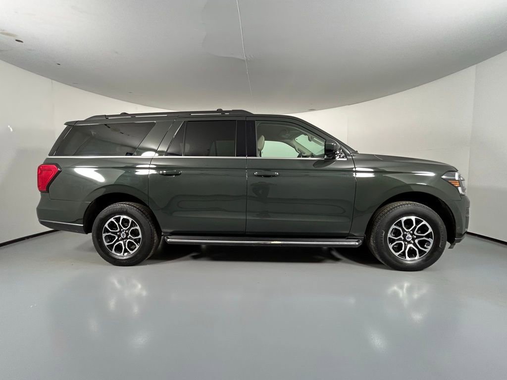 Used 2022 Ford Expedition Max XLT AWD/4WD image 8