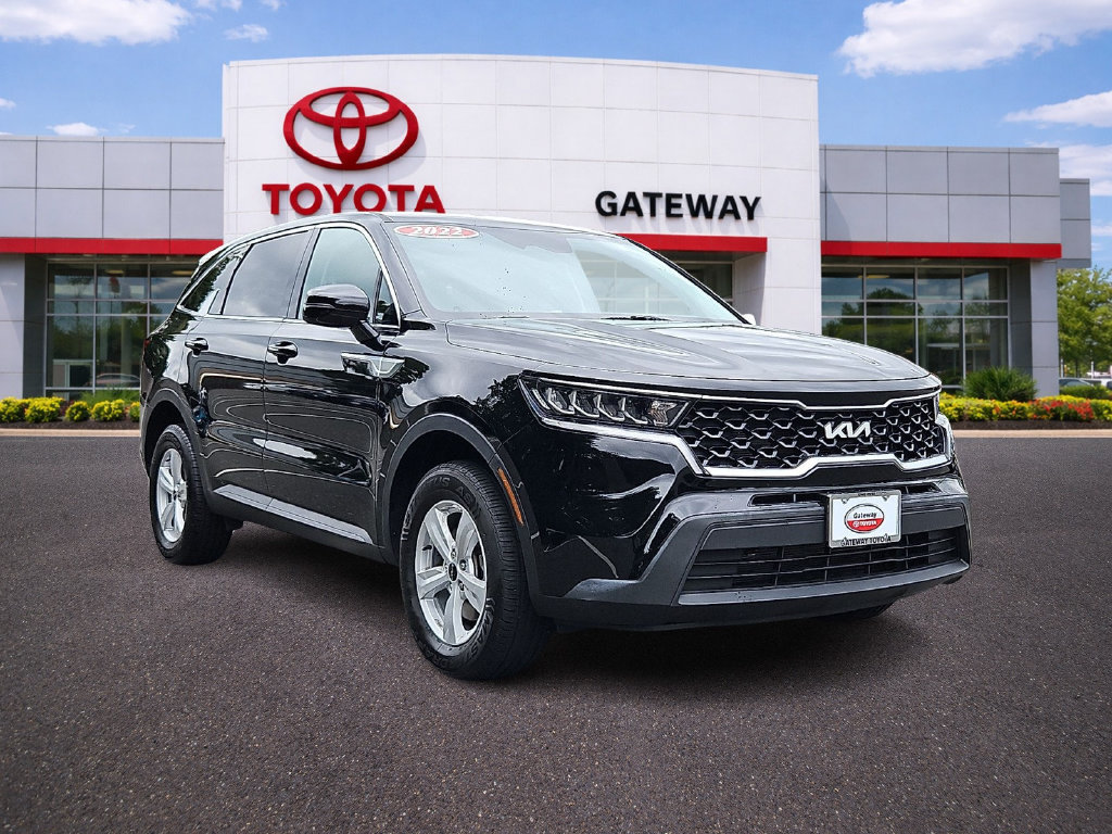 Used 2022 Kia Sorento LX AWD/4WD image 3