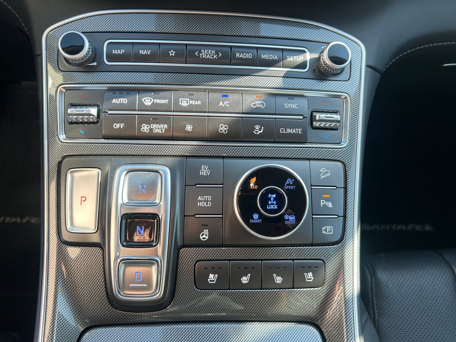 Certified 2023 Hyundai Santa Fe Limited AWD/4WD image 22