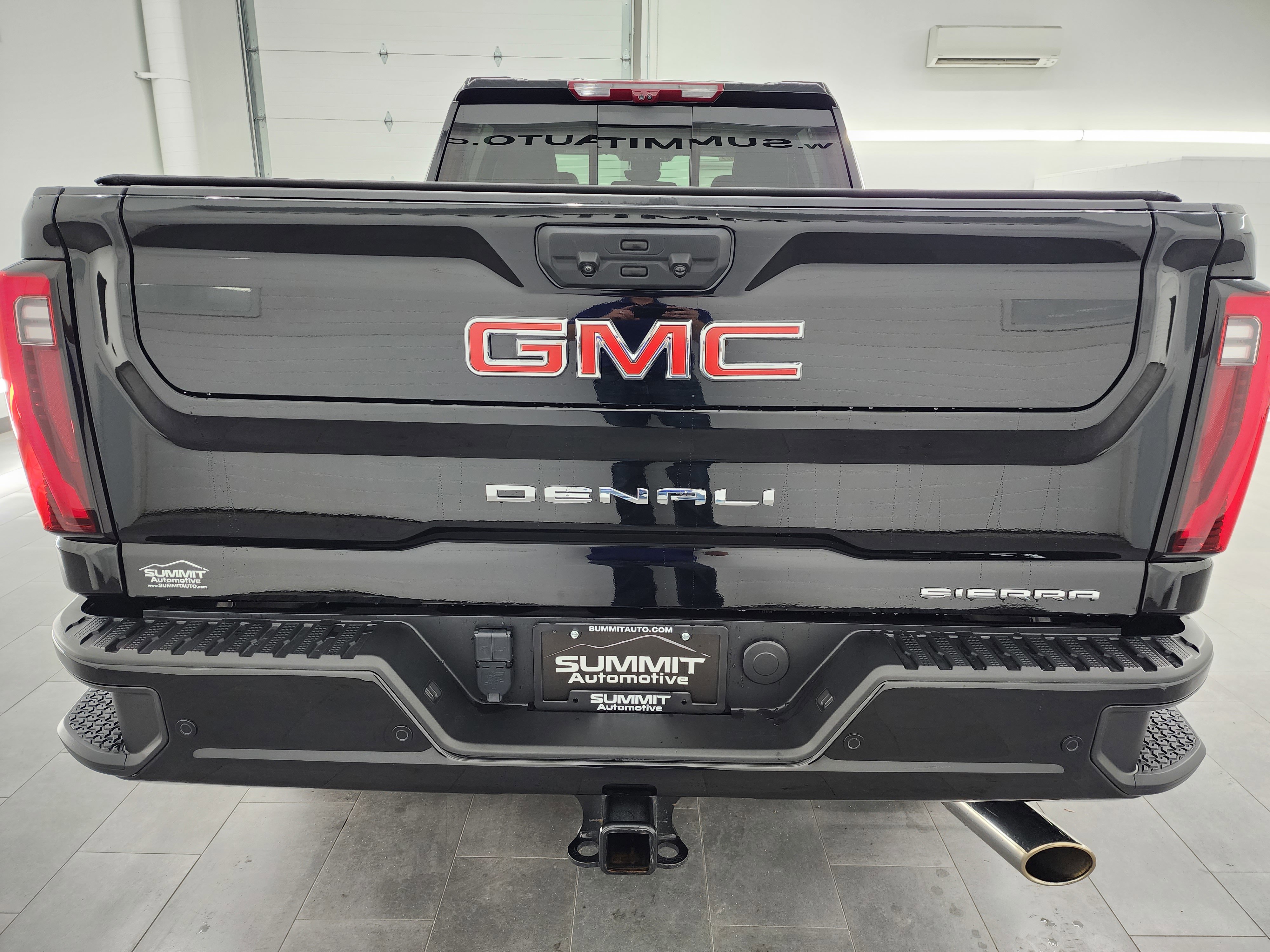 Used 2024 GMC Sierra 2500 Denali w/ Denali Reserve Package image 32